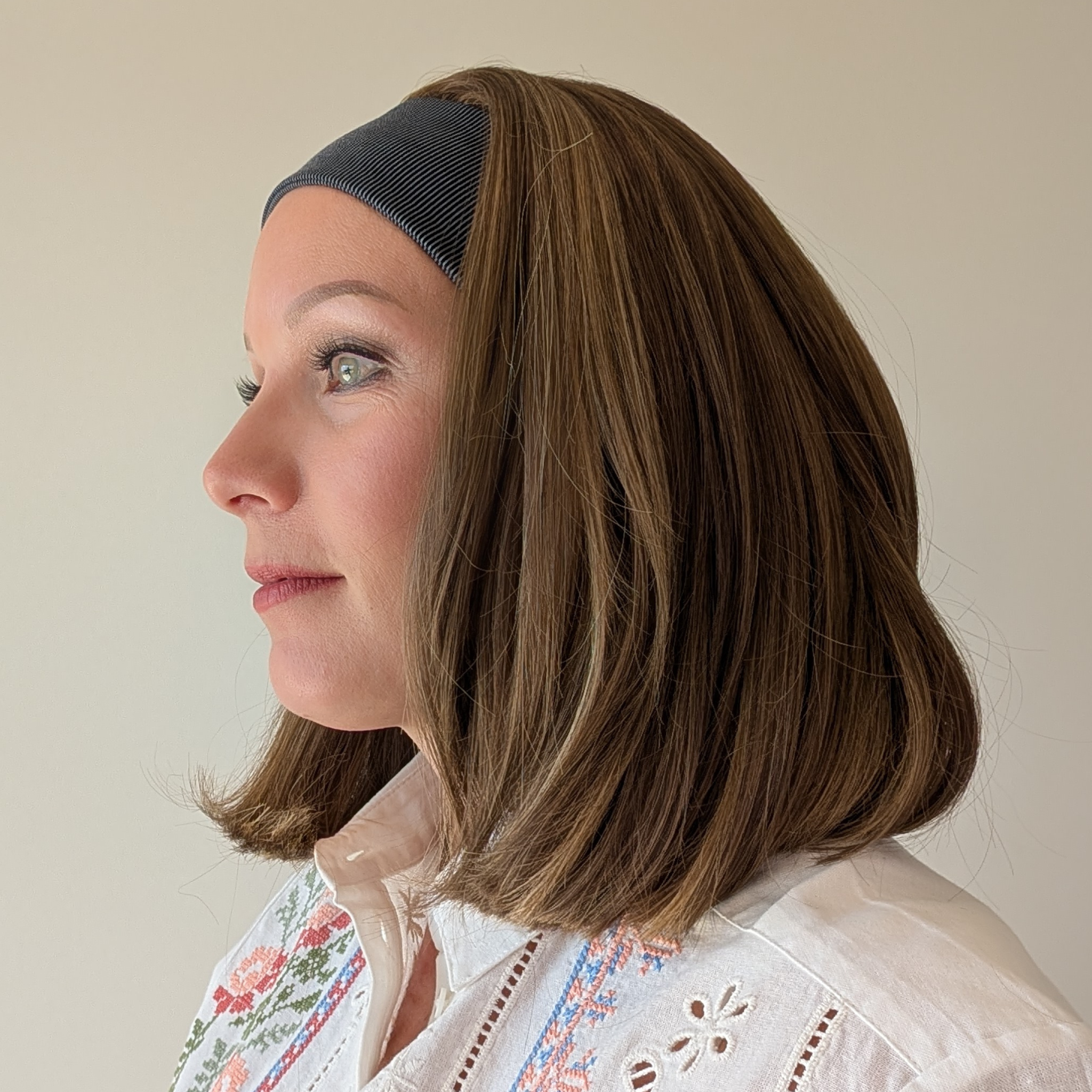 Light Brown Bob Headband Wig Side